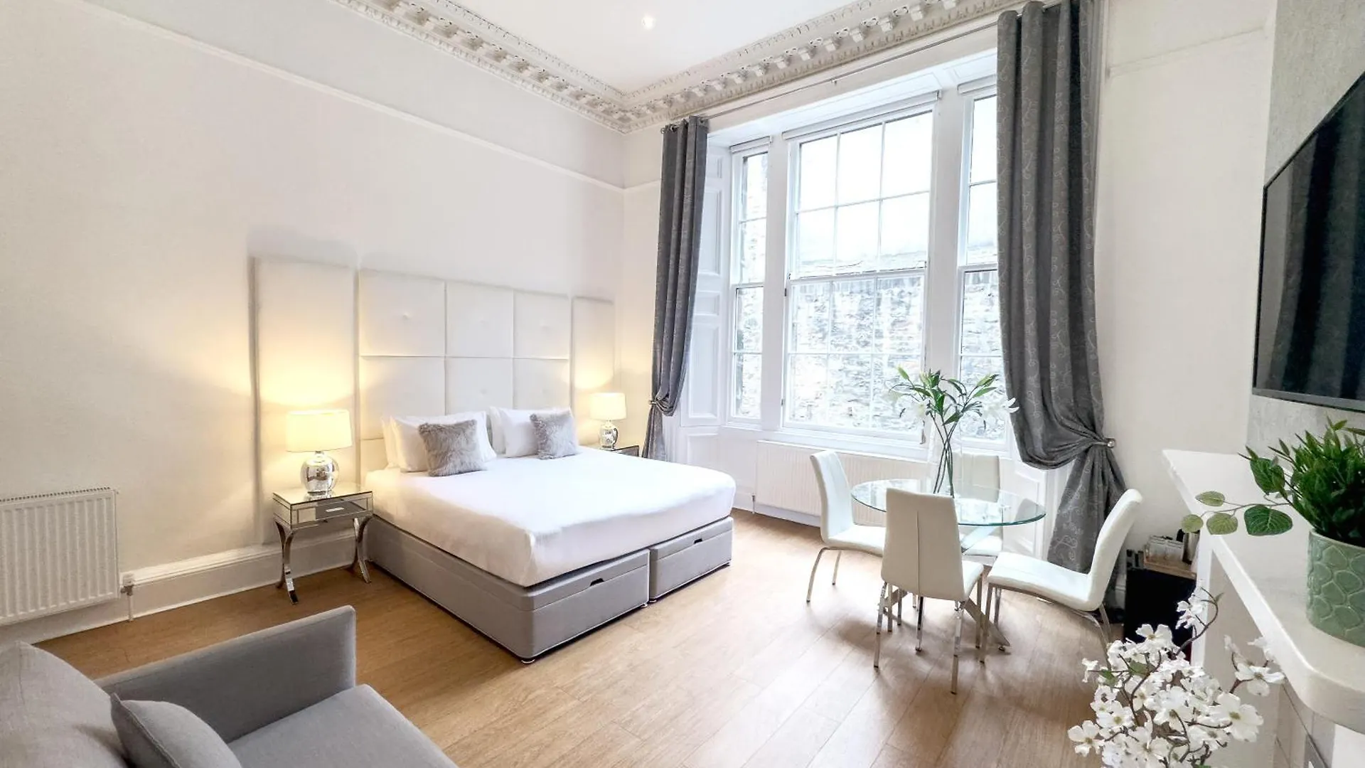 Hanover 71 Suites EDI
